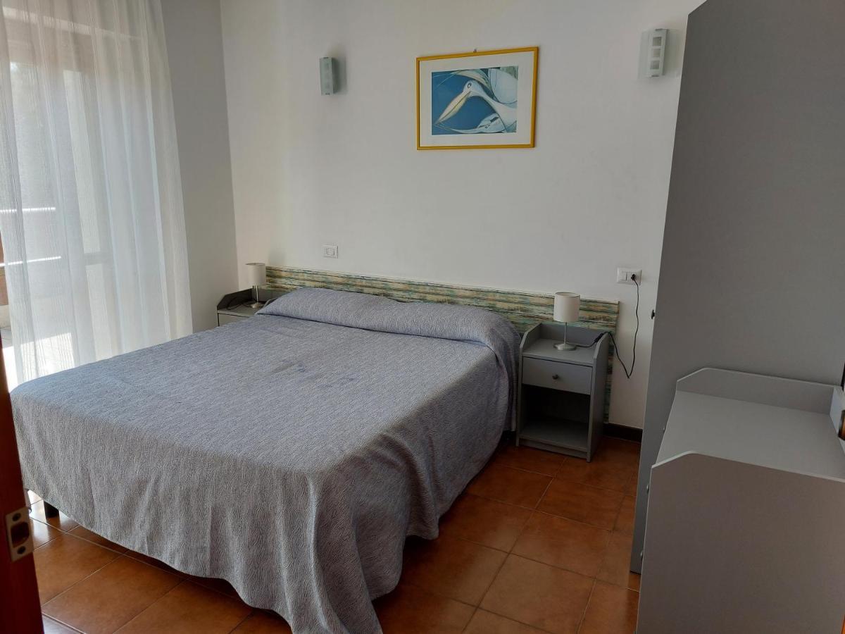 Residence Aurora Wellness & Spa Альбенга Экстерьер фото