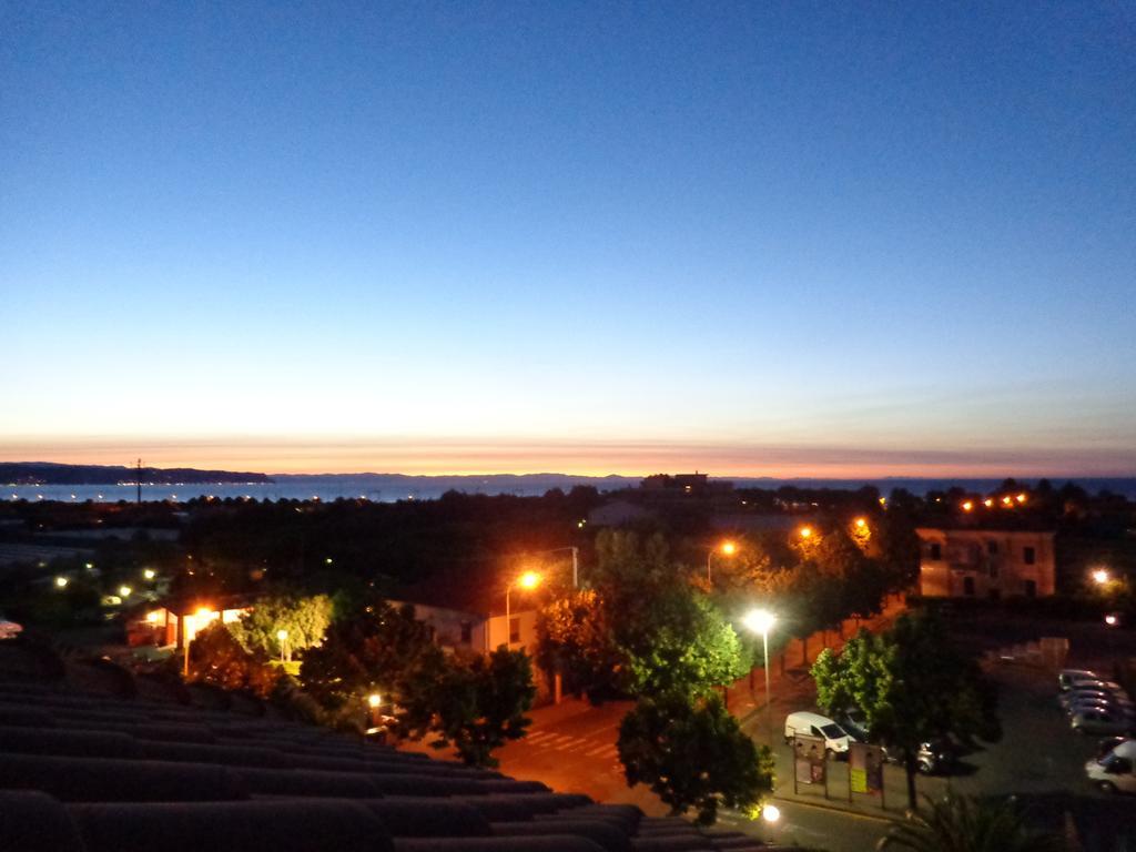 Residence Aurora Wellness & Spa Альбенга Экстерьер фото