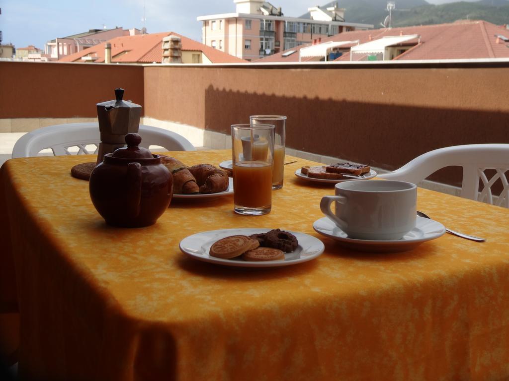 Residence Aurora Wellness & Spa Альбенга Экстерьер фото